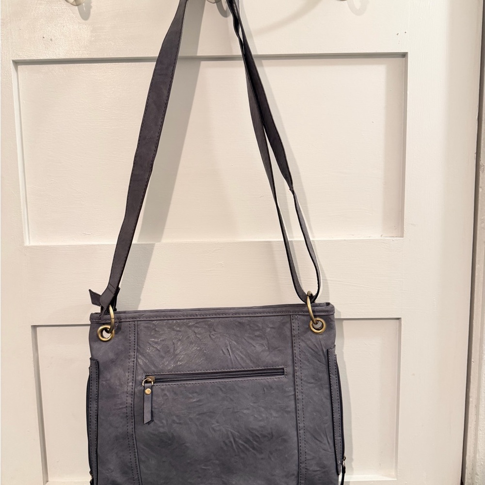 Bueno Slate Crossbody Bag - Picture 2 of 16